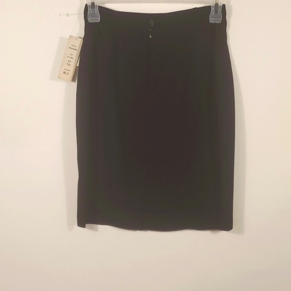 Black pencil skirt Size 10 New with tags - Picture 14 of 17